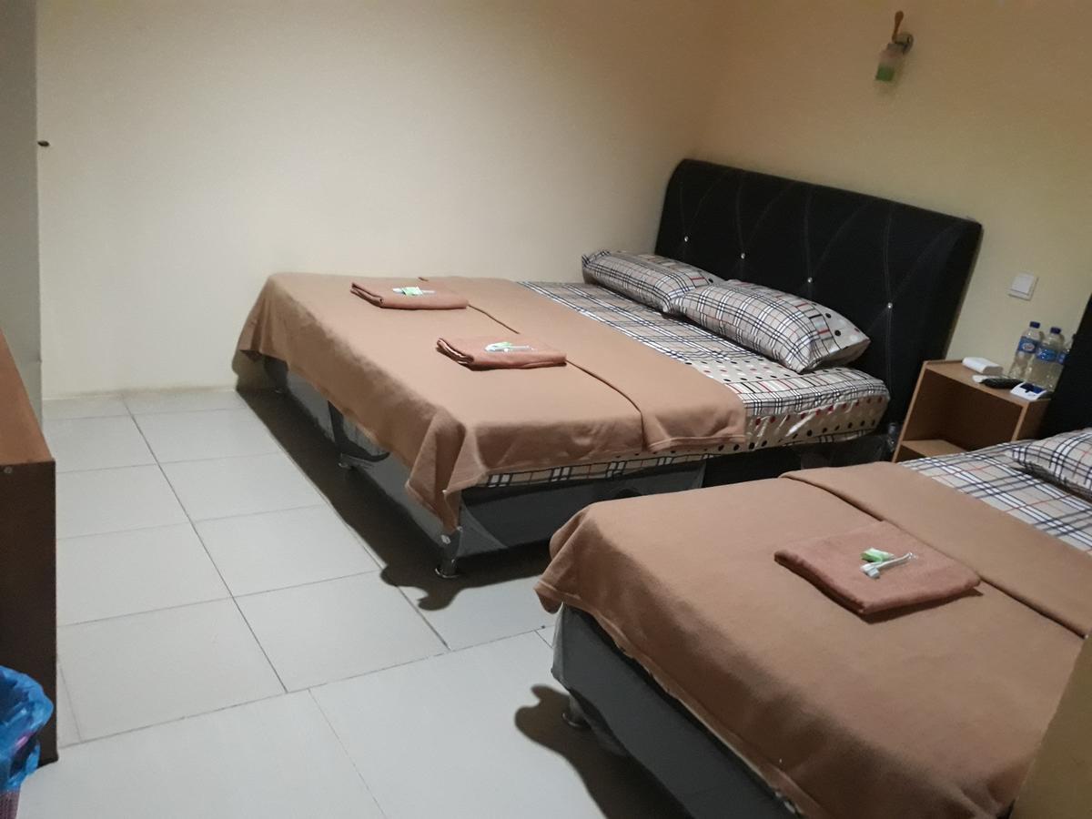 Hotel Family Inn Sagulung Bagian luar foto